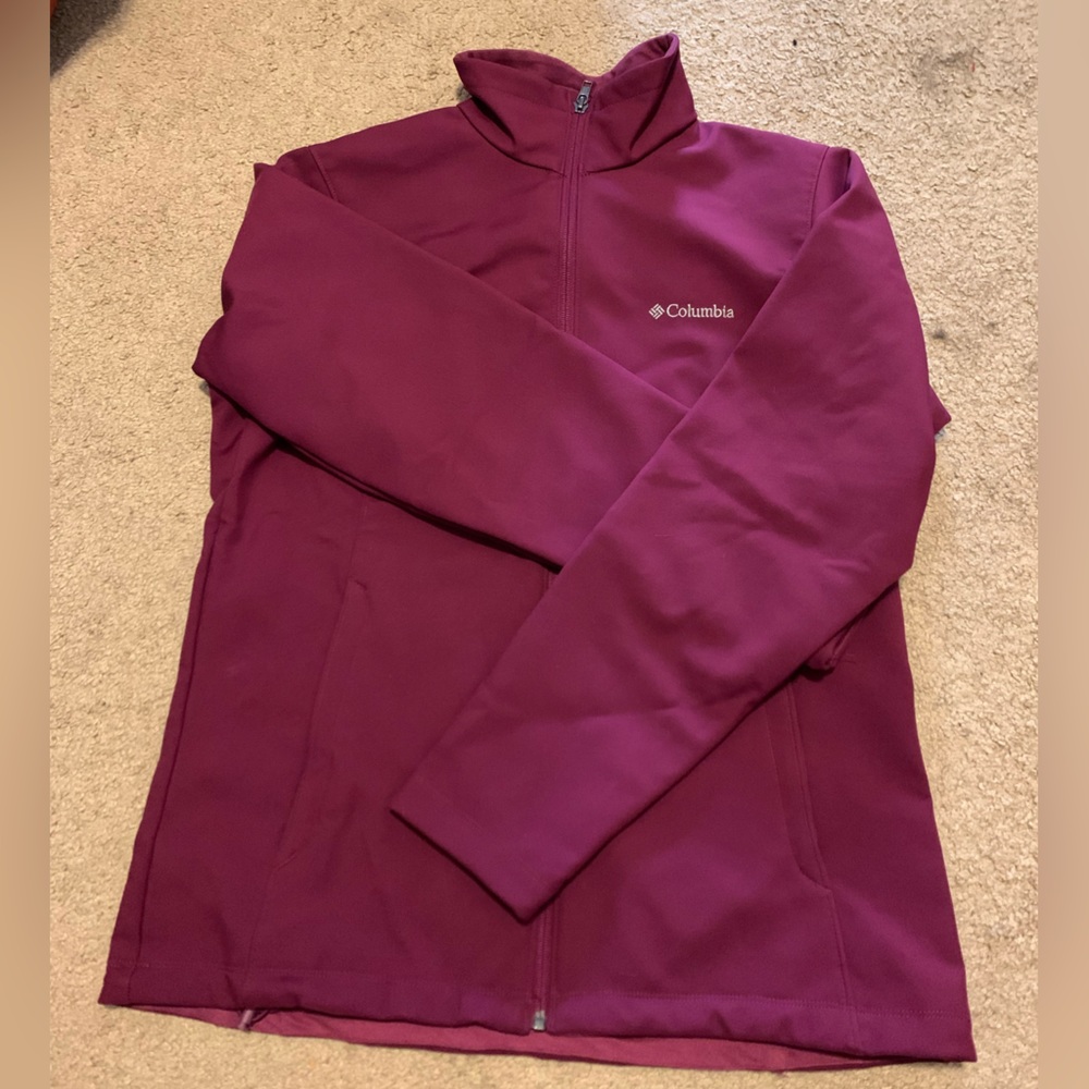 Women’s Columbia Full Zip - Marroon